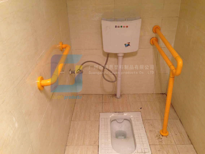 【廣東深圳】又一批衛(wèi)生間扶手出貨，衛(wèi)生間扶手為何如此受歡迎