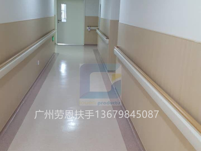 【湖北十堰】扶手設(shè)計(jì)的無障礙性在人與設(shè)施產(chǎn)品的接觸和互動(dòng)上體現(xiàn)設(shè)計(jì)的人性化