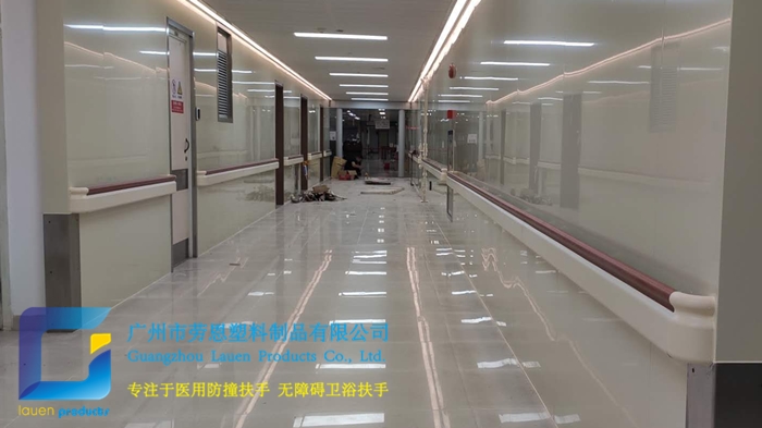 【廣東廣州】防撞扶手是用什么材料生產(chǎn)的？它的特點是什么？